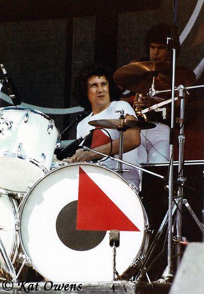 Happy Birthday Dennis Elliott of FOREIGNER!!! 