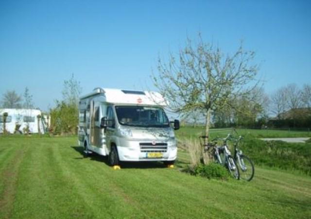 Steeds meer #camperaars vinden weg naar <a href="/SVRminicampings/">SVR Campings</a>. Voorbeeld voor @Recron.
bit.ly/1hlZz0k