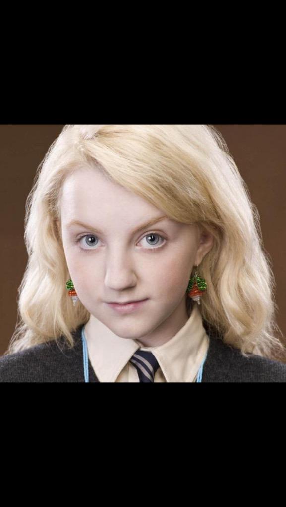 Happy belated birthday Evanna Lynch 