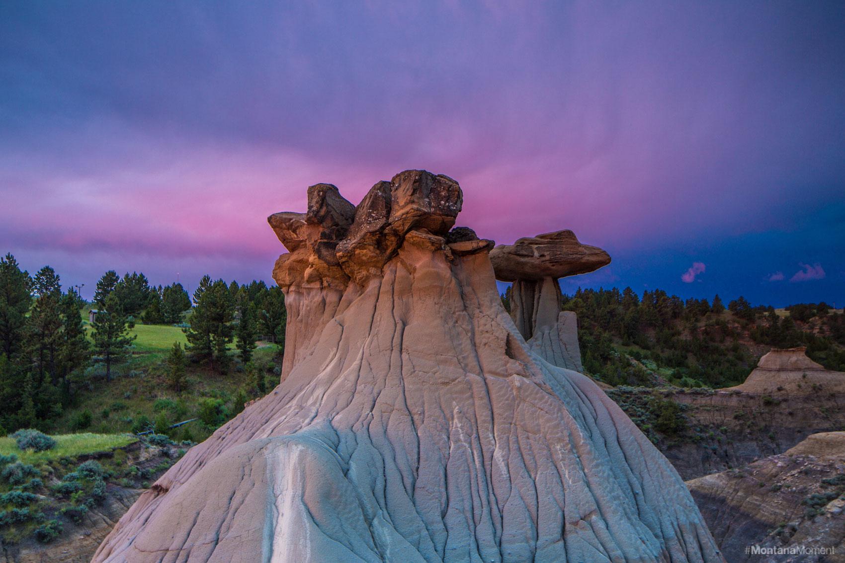 visit MONTANA on Twitter: "The Badlands of Makoshika State Park are