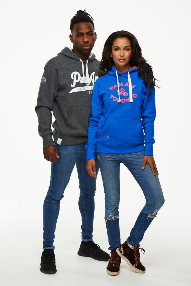 50-80% de descuento en productos de #TO2015 . En @npstoronto, @toeatoncentre y en línea. shop.toronto2015.org