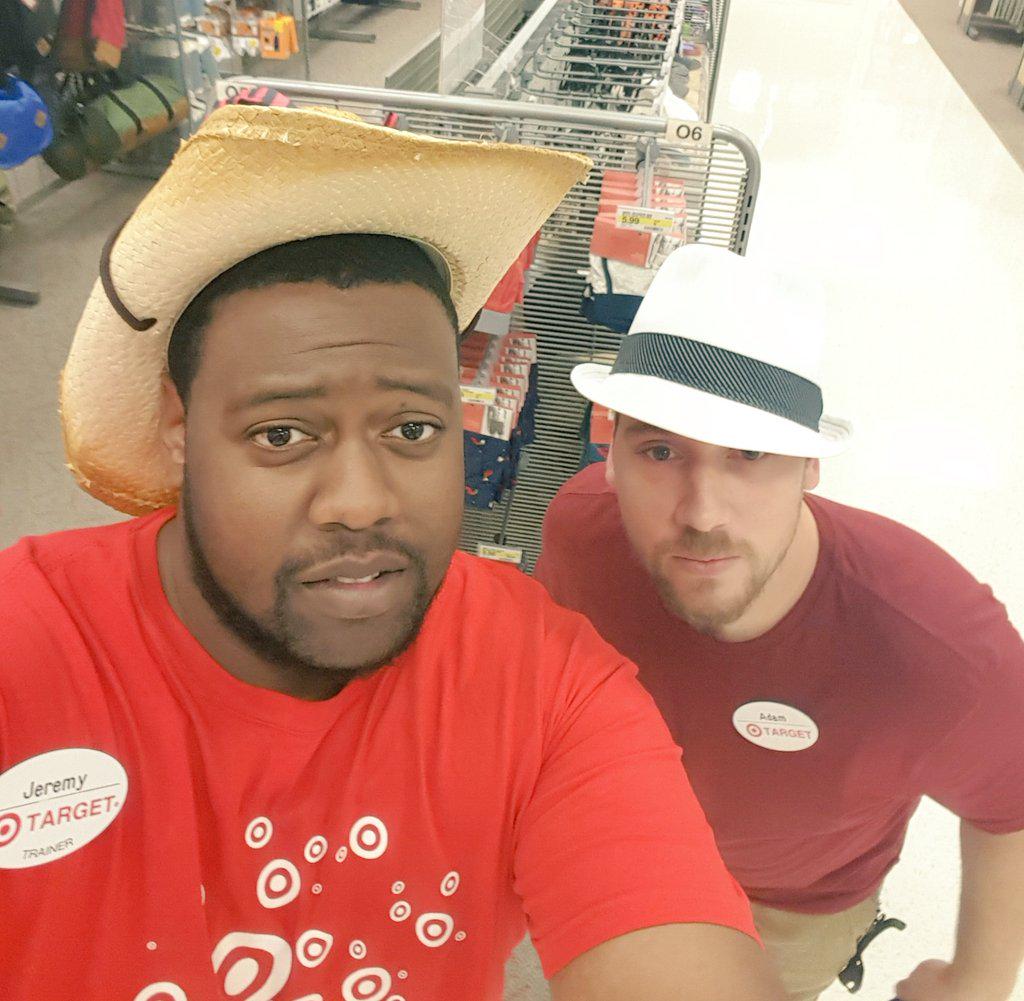 Scanning softlines #Logtrainer #The0107 #training swag em out <a href="/Fix84Fix/">Adam Fix</a>