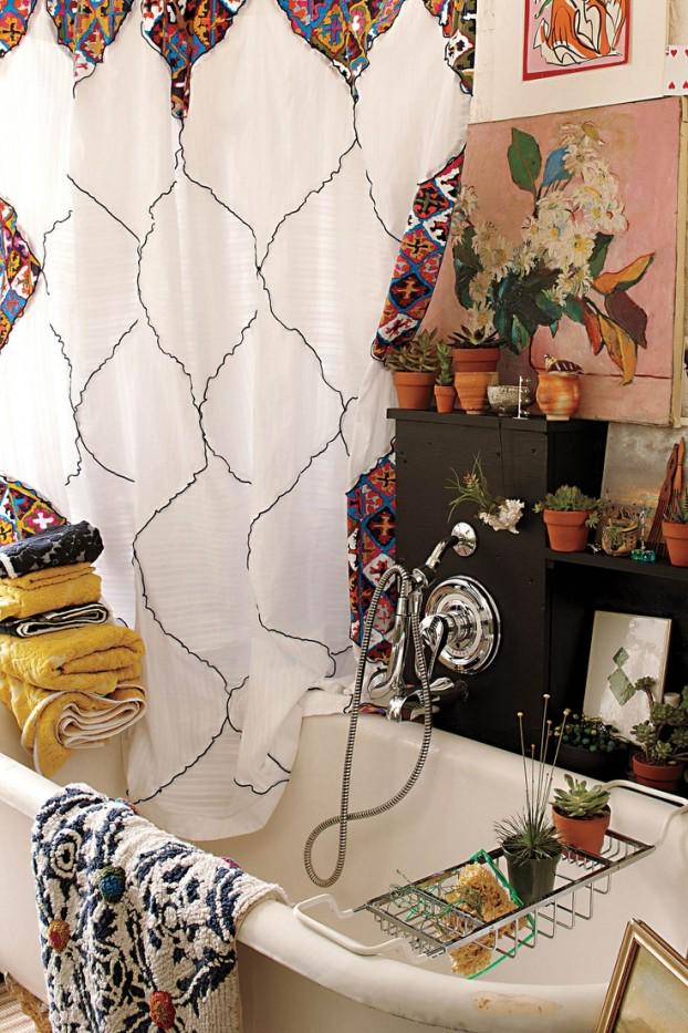 We could never get bored of beautiful Moroccan inspired decor. Here's how to get the look on.red-uk.co/1EndXtW