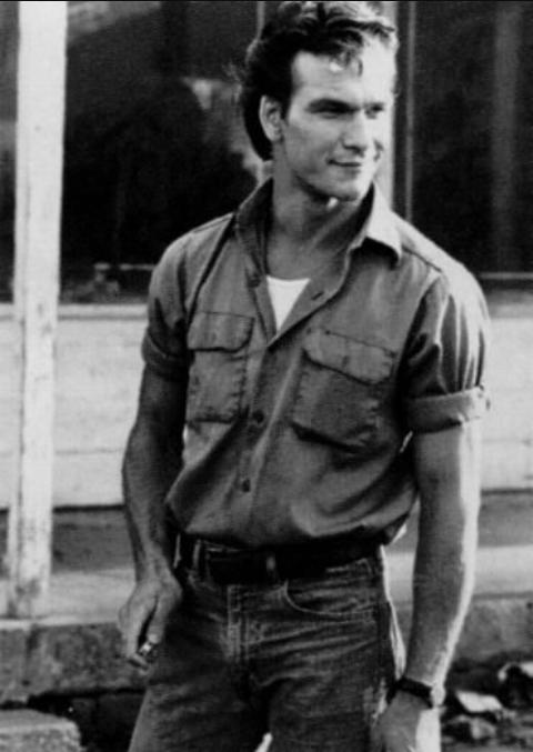 Happy Birthday Patrick Swayze! How was he even real? What kind of holy gene pool is this 