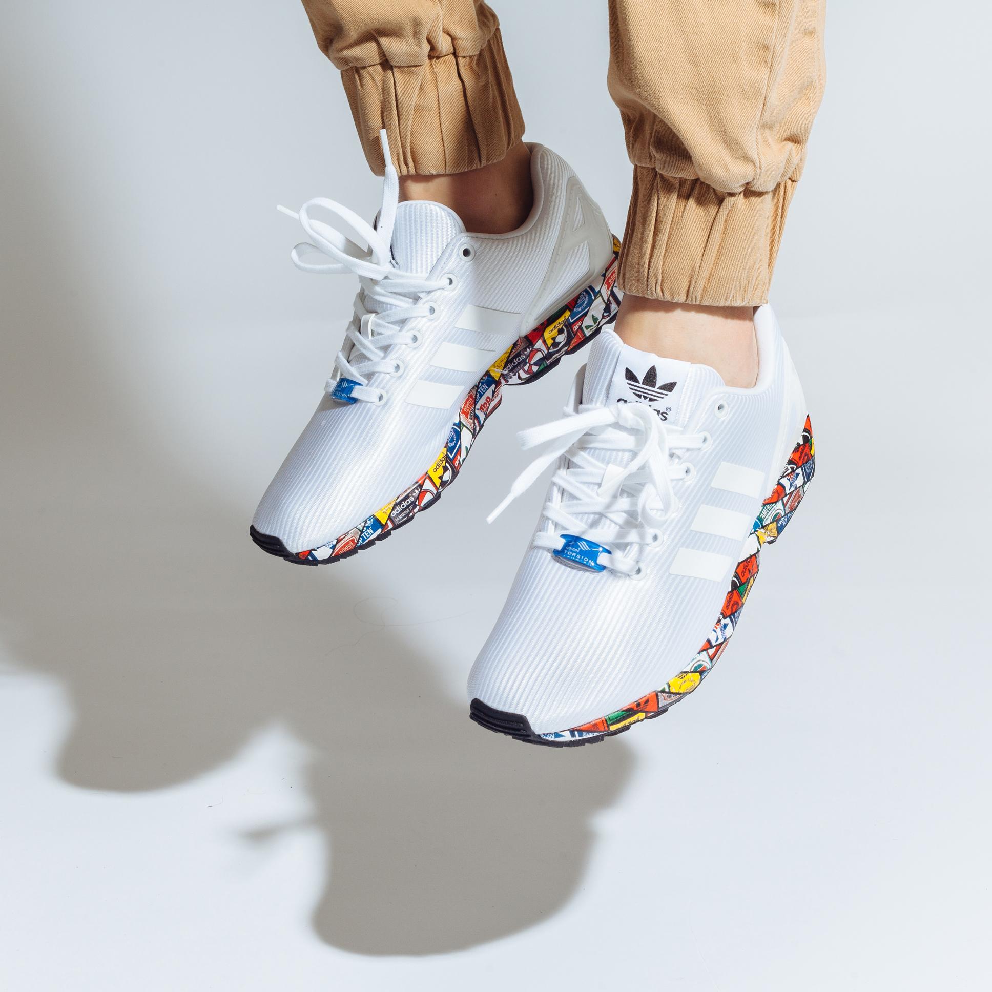 adidas Originals on "Capture your creativity. #ZXFLUX #imaginedby @__kevohin http://t.co/o7T2qWLAxN / Twitter