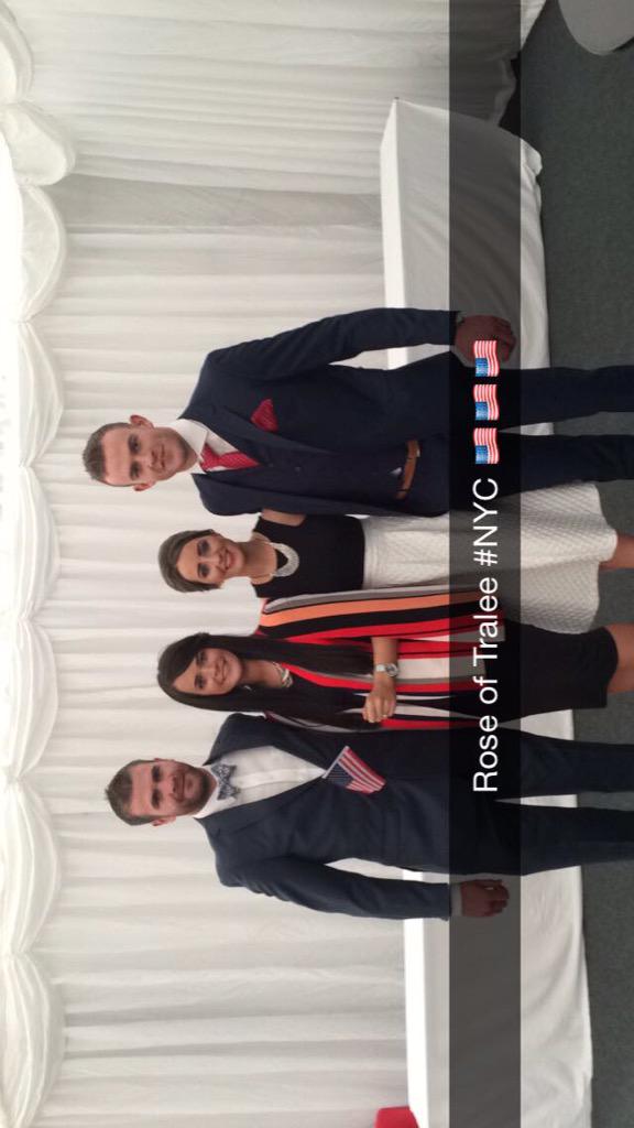 johnnio13's tweet photo. Here at the dome #roseoftralee http://t.co/SGZJgGz3iv