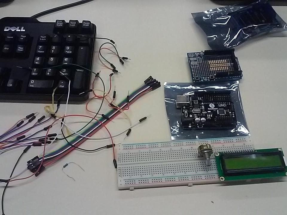 Chughes_S's tweet photo. Arduino... Starting over
#PeoriaMET
#MET_Cybersecure http://t.co/0SnC1M9pCU