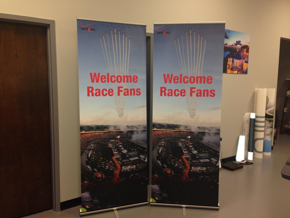 SpeedProGville's tweet photo. Bristol Motor Speedway- Retractable Banner Stands #bristolmotorspeedway #speedprogreenville #speedproimaging http://t.co/heS43VpqoL