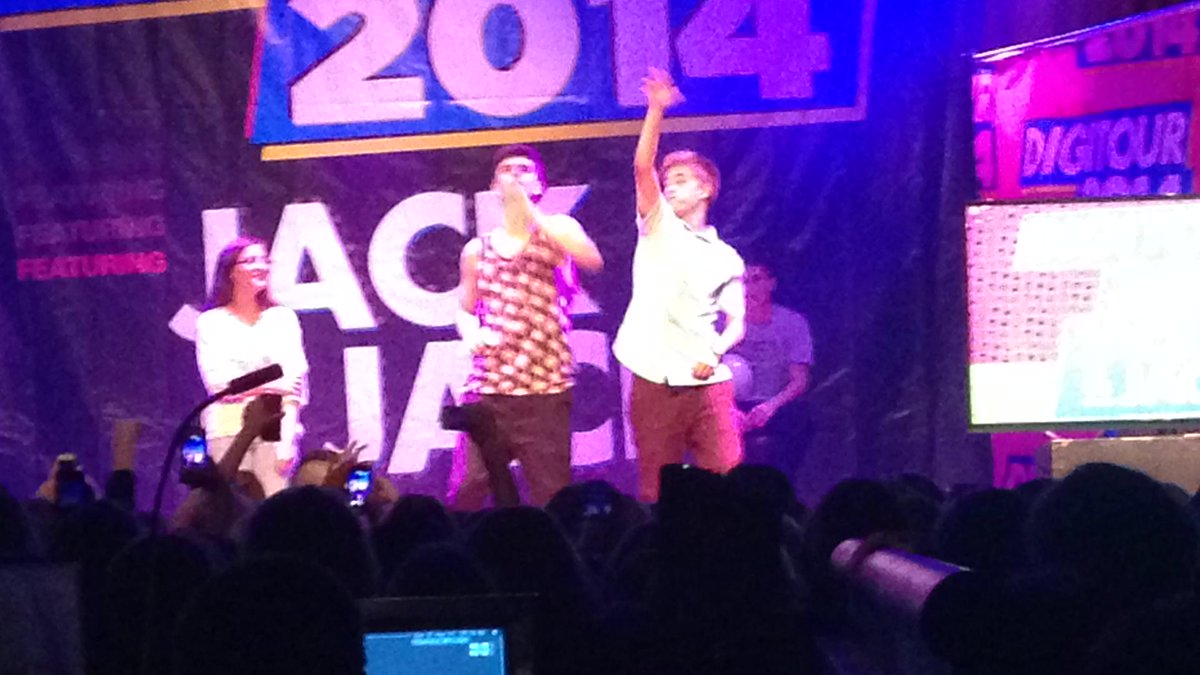 carmmdanielle's tweet photo. just some of the pics I took from #Digitourcleveland last year http://t.co/JRCWO48Wfm