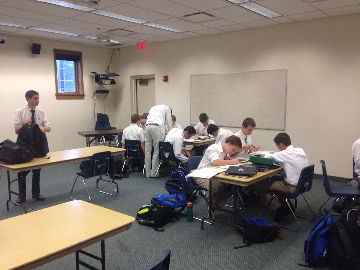GALancerBSoccer's tweet image. True STUDENT  Athletes #StudyTables #WeAreGilmour