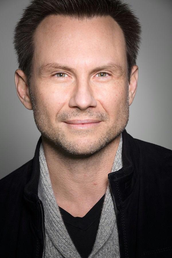 Christian Slater completa hoje 46 anos. Happy Birthday! 