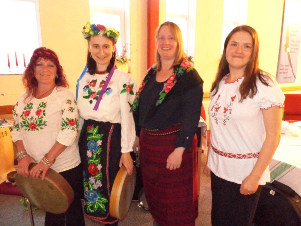 TodFrameDrum's tweet photo. Incidentals play Ukrainian songs at a charity event https://t.co/phEbWSvCw4 http://t.co/drdJppbKTS