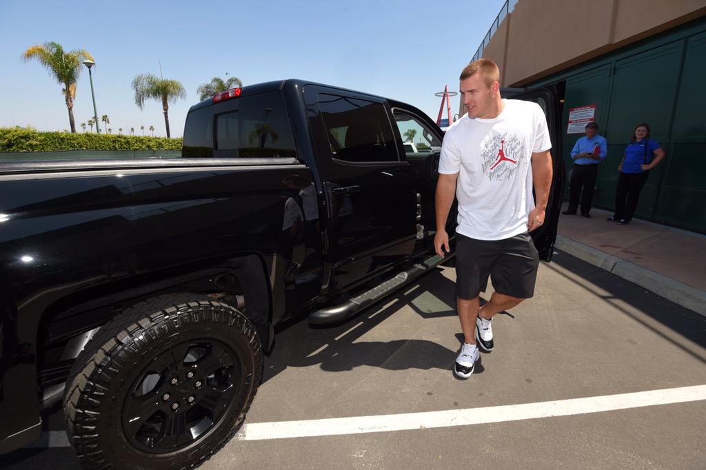 Chevrolet Presents Silverado Midnight Edition to All-Star Game MVP Mike  Trout