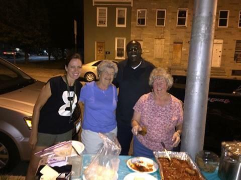 myfoodbridge's tweet image. @InFusionSales Thank you Frank for volunteering with nonprofit recipient Angels of Addiction!#bridgingourcommunity