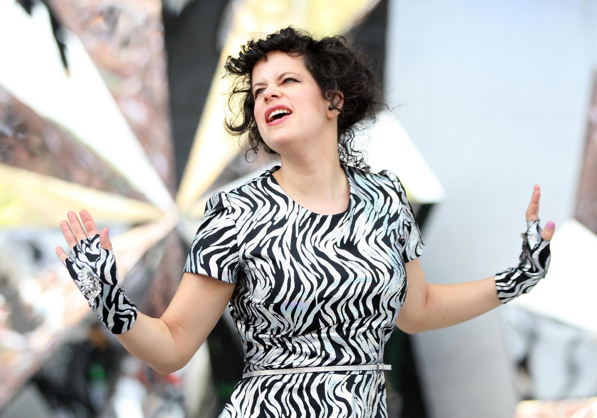 Happy 38th birthday to Régine Chassagne of 