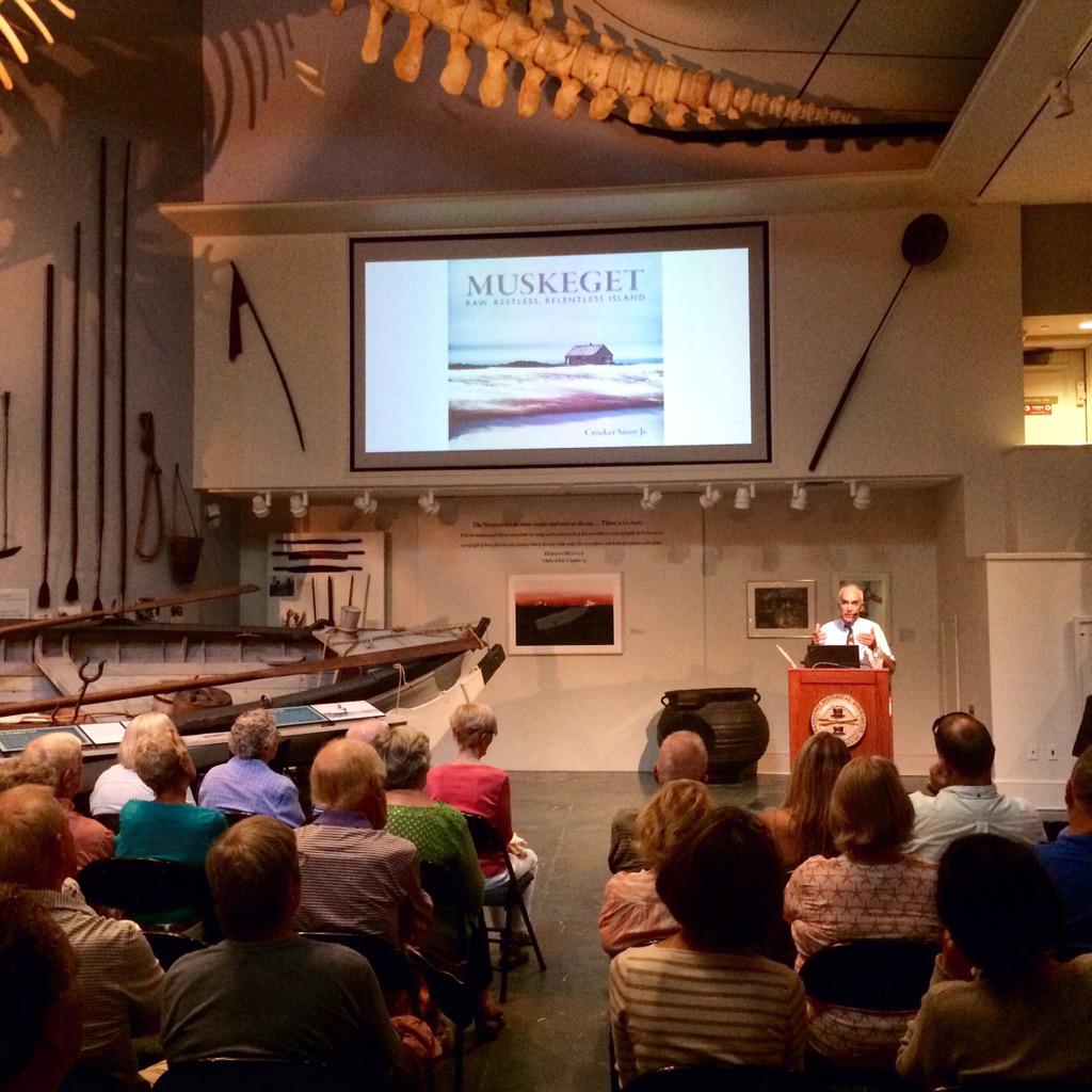 ackhistory's tweet photo. Another sold out program! Thanks to Crocker Snow Jr. for being here tonight & sharing his stories of #Muskeget! http://t.co/Wx0qV1SdgW