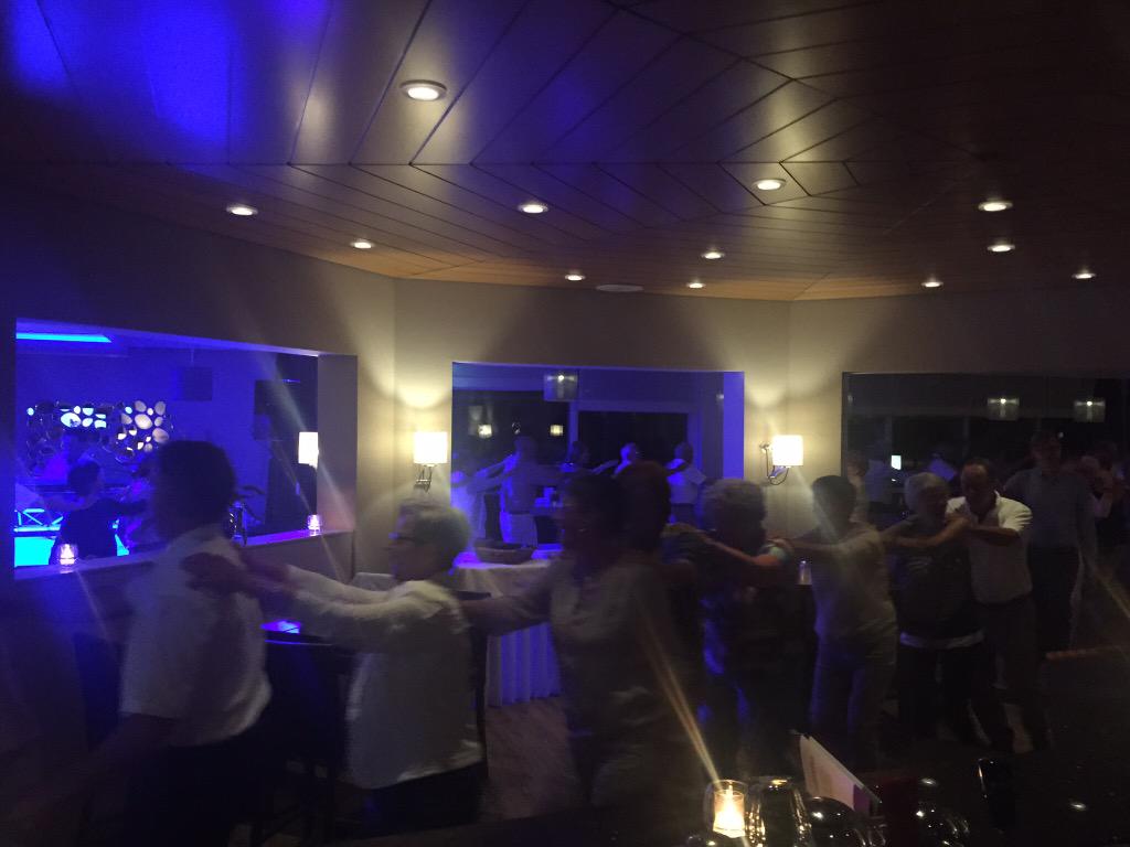 Top begin van De Goese Golfweek! Sfeertje zat er goed in. #hapjedrankjedansje