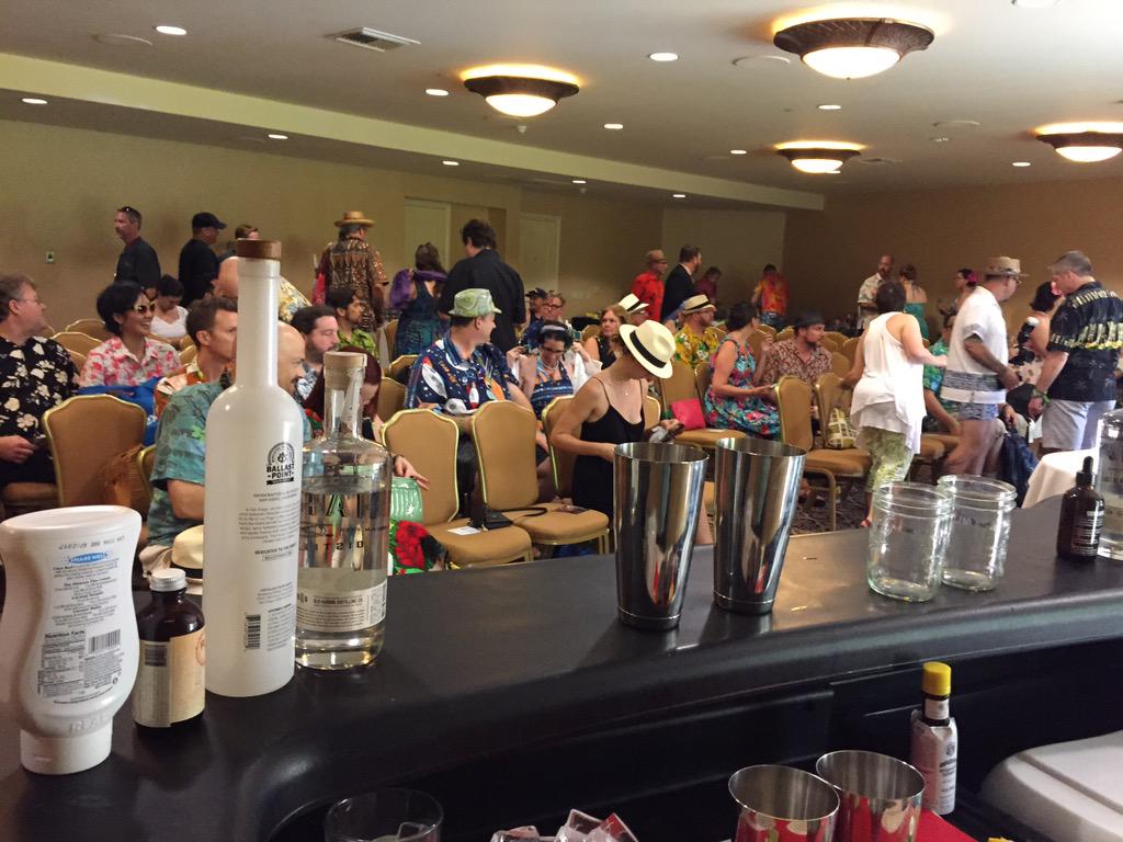 Tiki oasis with The Pain Reliever cocktail with <a href="/R_D_Bitters/">R&D Bitters</a> Aromatic #7 and <a href="/Old_Harbor/">OldHarborDistilling</a> barrel flag rum #bitters