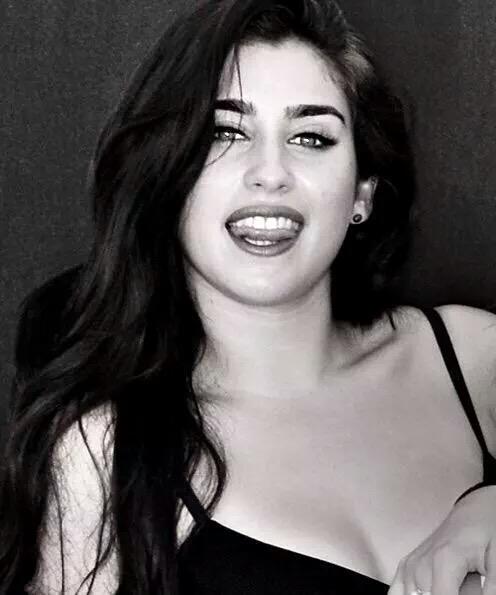 xmaiteluisa's tweet image. Lauren Jauregui in B&amp;amp;W appreciation tweet 😍 #WorthItVMA
