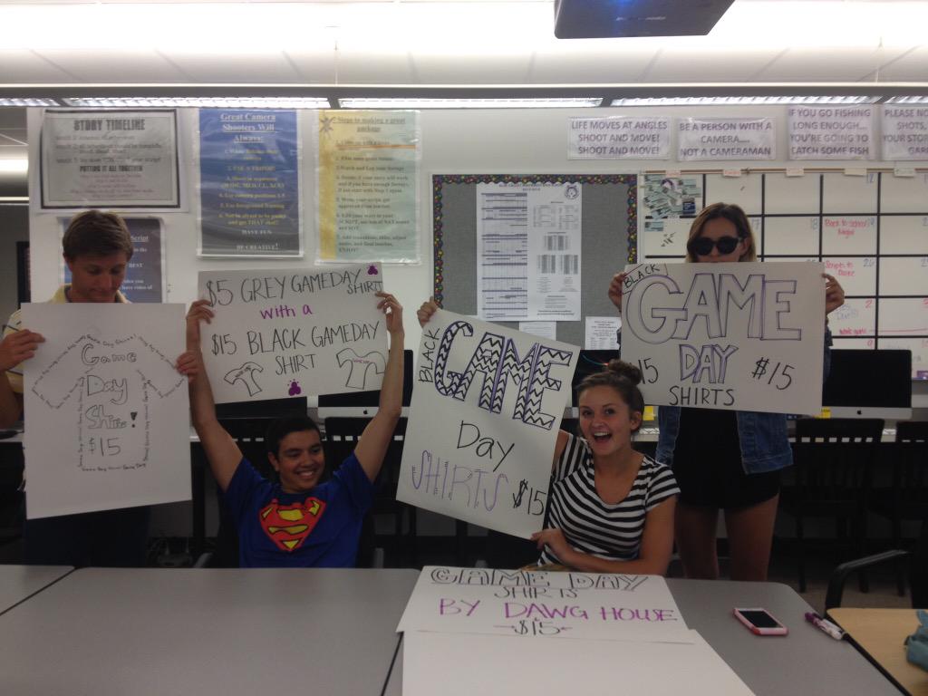 husky_headlines's tweet image. Starting tomorrow we will be selling black and gray game day shirts during lunch! Come and buy them for $15 and $5!