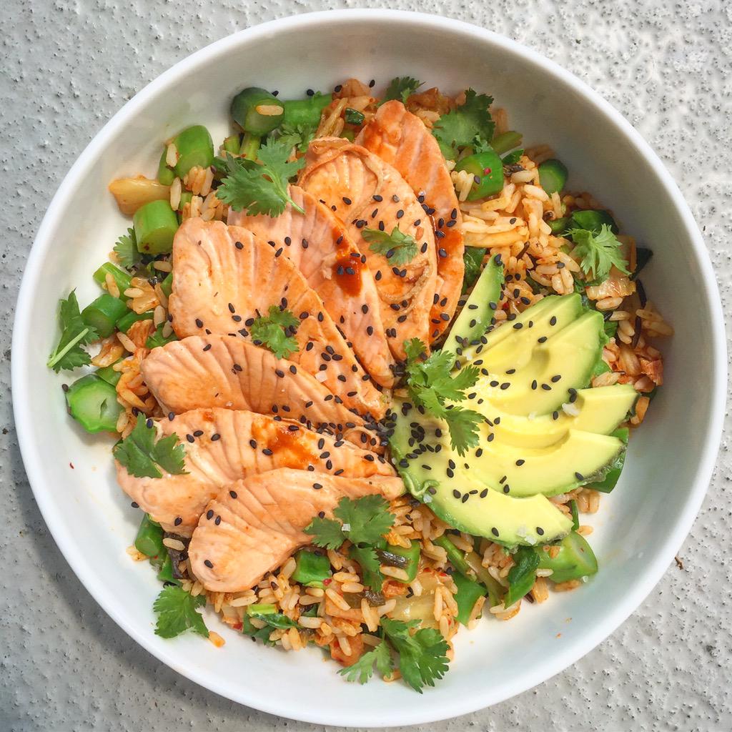 devijaime's tweet image. Left over salmon sashimi heaven @LiveOrganicRaw used your delicious kimchi in my Chinese broccoli fried rice