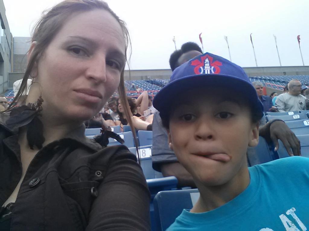 BOSSLADY_TIGER's tweet photo. #selfieseason

GO CHAMPIONS GO!!!!! http://t.co/ewOazlcdzJ