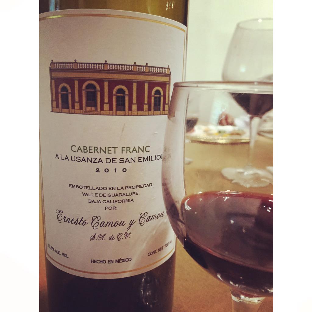 Glo_Lescieur's tweet photo. Clase de #vinomexicano..Todos buenas opciones!👌🏻🍷@TomaVinoMexico @torresalegre @CamouyCamou @dejrivera #Sommelier http://t.co/7NuKM5d8K8