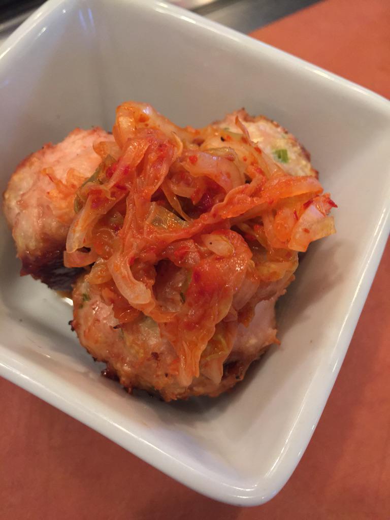 cookphilly's tweet photo. Yakitori time! Salted chicken wings + chicken meatballs by Atsuko Boyd of @jmillercatering #IzakayaWithAtsuko 🍢 http://t.co/MgfLDi9lgk