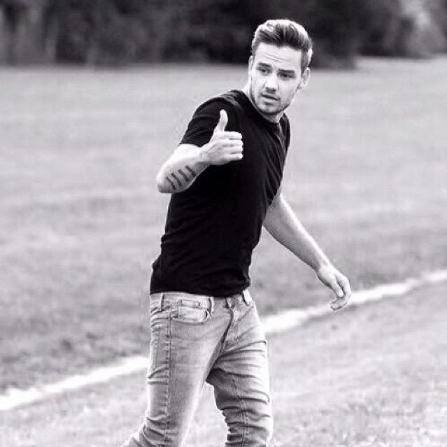 BEST1DPICS4U's tweet photo. I ❤️ LIAM  PAYNE UNCONDITIONALLY BCAUSE HE IS ONLY HUMAN &amp; A AMAZING  ONE AT THAT #WeLoveYouLiam http://t.co/204awKsBP2