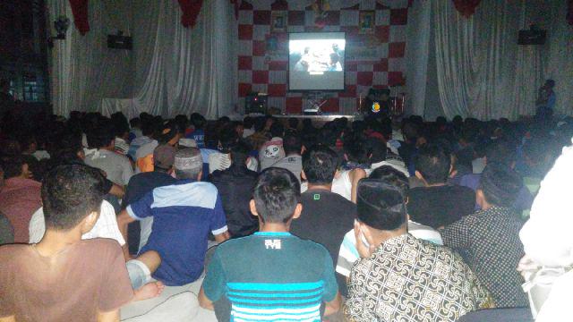 DITJEN_PAS's tweet photo. Hadirkan Bioskop di Lapas Watampone, Hibur Narapidana | Berita Pemasyarakatan http://t.co/m0KikJVm2s http://t.co/lpbmHJdZ8r