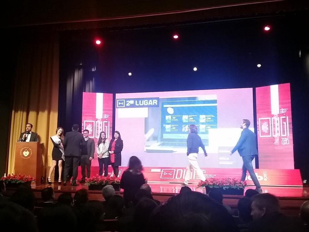 hablamachel's tweet image. En los #premiosDIGI2015