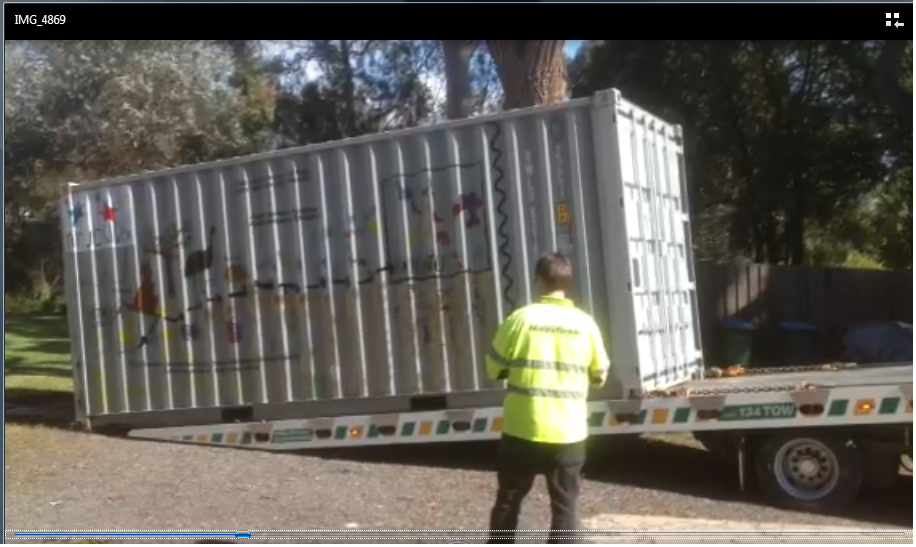 PartnerFG's tweet photo. The Container is on the Move!!!! #Vanuatu #Humanity #Vanuatusmiles http://t.co/vFKfCT2hXy