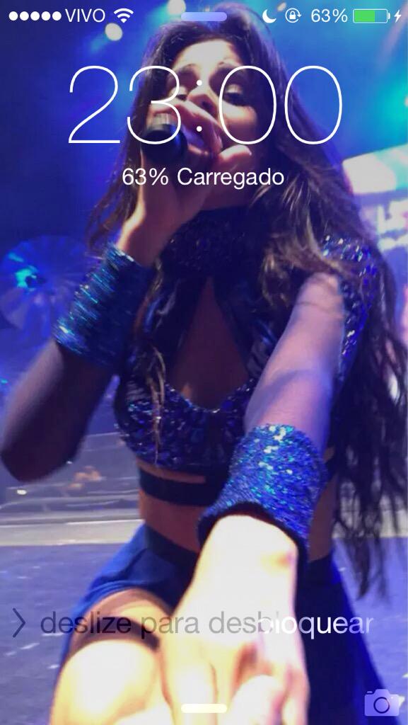 arielasix's tweet photo. Poste sua lockscreen com a tag e marque 10 pessoas pra fazer o mesmo. #WorthItVMA http://t.co/iCfQB8rOrY