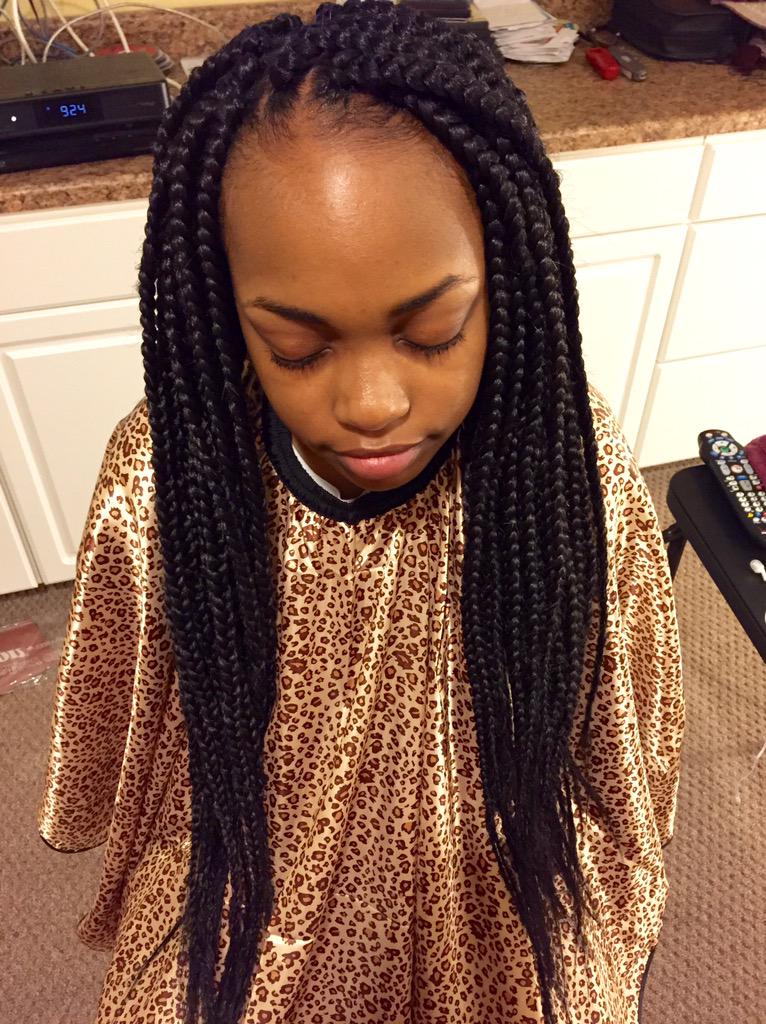 braidsbyloe's tweet image. #braidslife 😍🎀