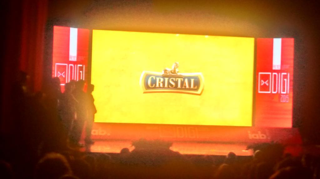 CristalPeru's tweet image. @mercado_negro @smartclickla ¡Gran trabajo en equipo! ¡Salud, gente! #PremiosDigi2015 #MiBarMiEstadio