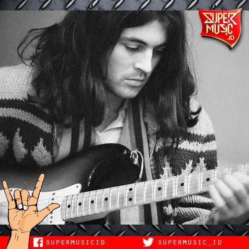 1945: Happy Birthday to Ian Gillan, vokalis dari band legendaris Deep Purple  
