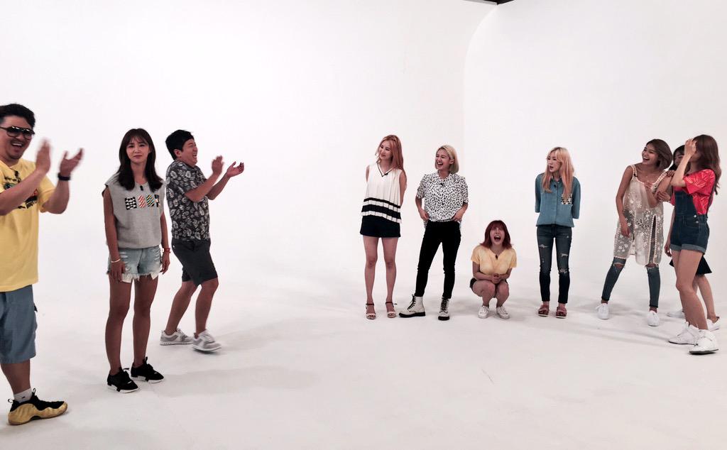 [PIC][02-08-2015]SNSD ghi hình cho chương trình " Weekly Idol" vào hôm nay CMvT5hGVAAE2Ecj