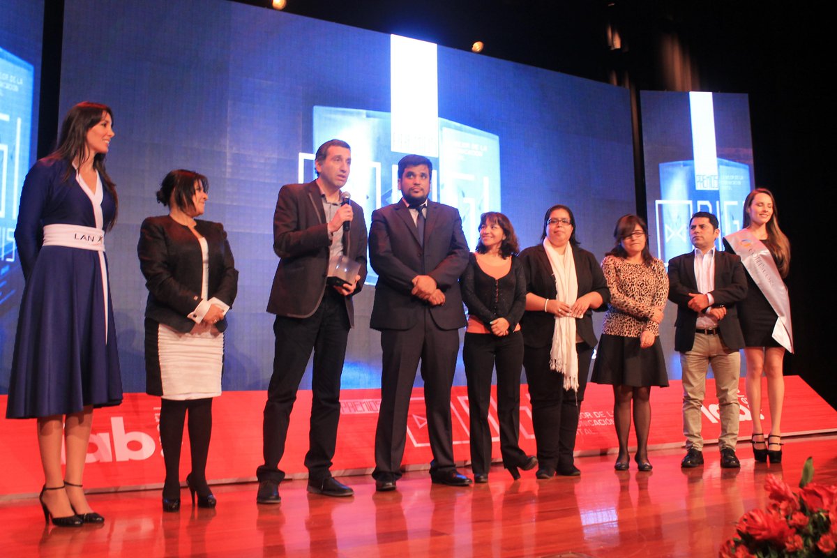 iabperu's tweet image. #PremiosDIGI2015 El Medio Digital del Año es @elcomercio