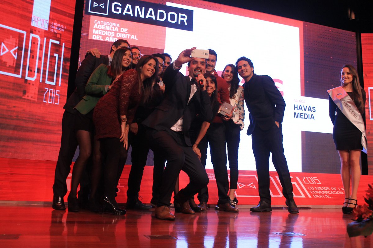 iabperu's tweet image. #PremiosDIGI2015 La Agencia de Medios Digital del Año es @HavasMedia