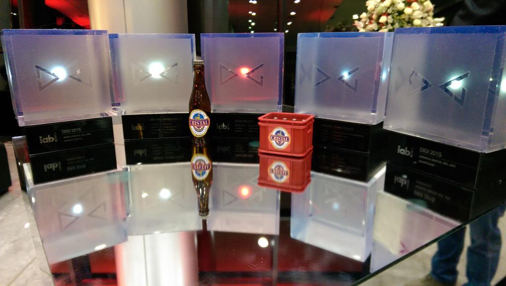 PPV_21's tweet image. @BackusOficial @CristalPeru felicitaciones campeona #premiosdigi2015