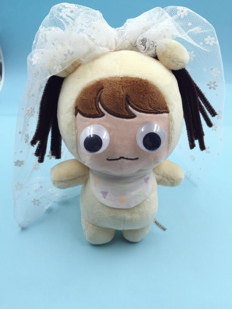 youyukb's tweet photo. 大眼妹！ http://t.co/G8pppaiBvy