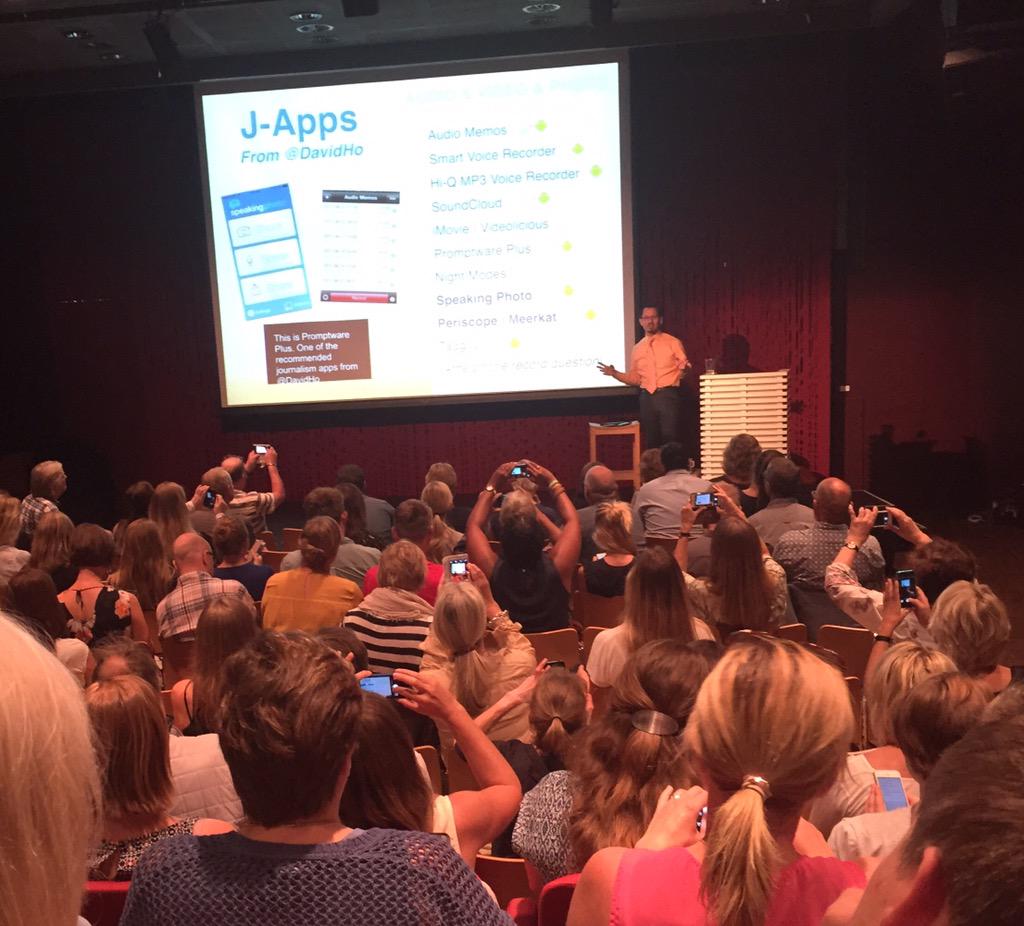 Når foredragsholderen viser frem en interessant slide.  #ijkurs