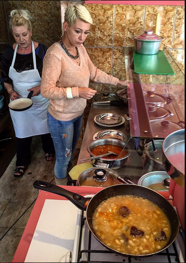 rubio_chef's tweet photo. #cufte #grah #filovanepaprike #sarajevo #bosnia #streetfood #tavel #food http://t.co/mU74chMIdo