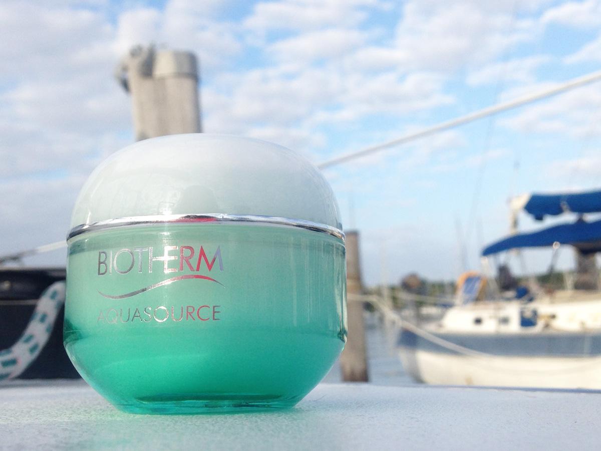 Le gilet de sauvetage pour votre peau ! bit.ly/1FGox1B #Aquasource #Biotherm #beauté #summer #océan