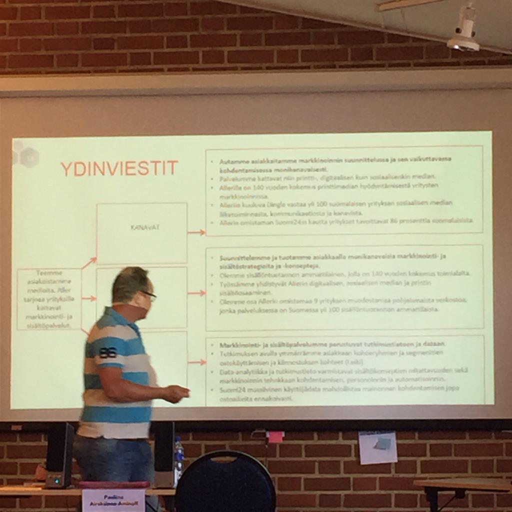 kerttutakala's tweet photo. Strategia elää, tästä se alkaa @JannePullinen fasilitoi #camphapetus #avoimuus @dingletweet & @AllerMediaOy http://t.co/JpwiYZxsyj