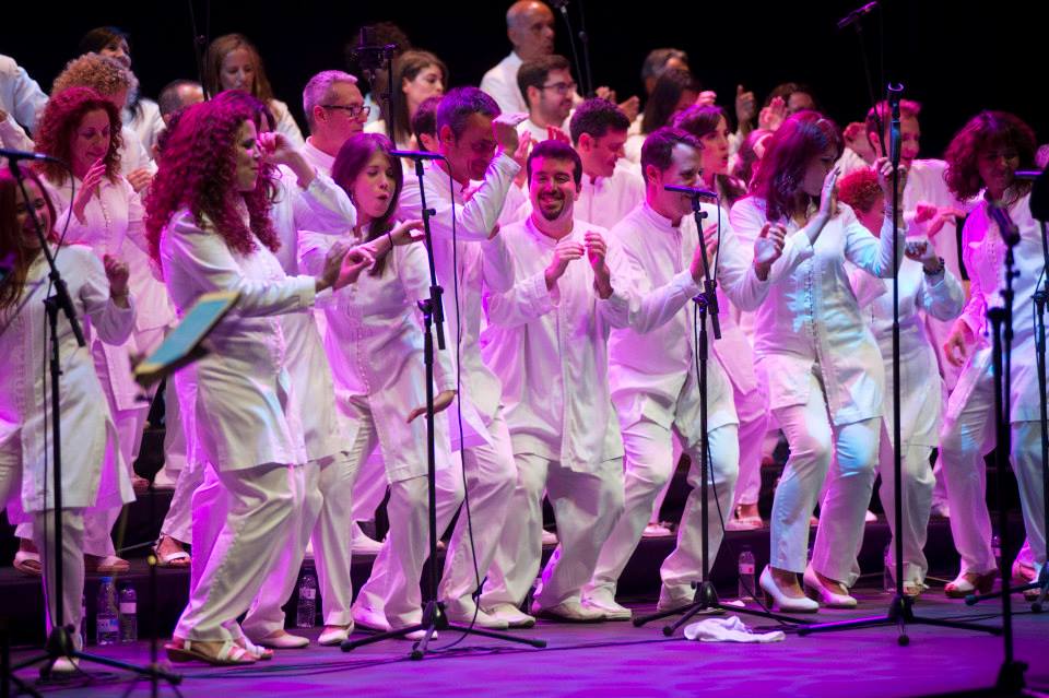 ssunfor's tweet photo. #FestaMajorIgualada Un dels plats forts que no et pots perdre @GospelViu  21/08 a les 23h TOTS a la plaça de Cal Font http://t.co/vaKKeg5Sbb