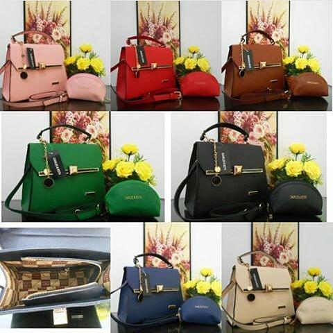 tiadelvi's tweet photo. CnK 235RB. SET POUCH. BHN TAIGA. SIZE 27*24. KUALITAS SEMI PREMIUM 😍😍 http://t.co/h09dSH8oIf