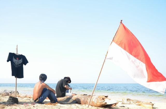 MTMA_MAMUJU's tweet photo. Hiduplah indonesia raya. Tanjung Ngalo, Kab.Mamuju Sulawesi Barat. @nadinelist @myTrip_myAdvntr #mtma70 #mamuju http://t.co/pqO4QnmSPz