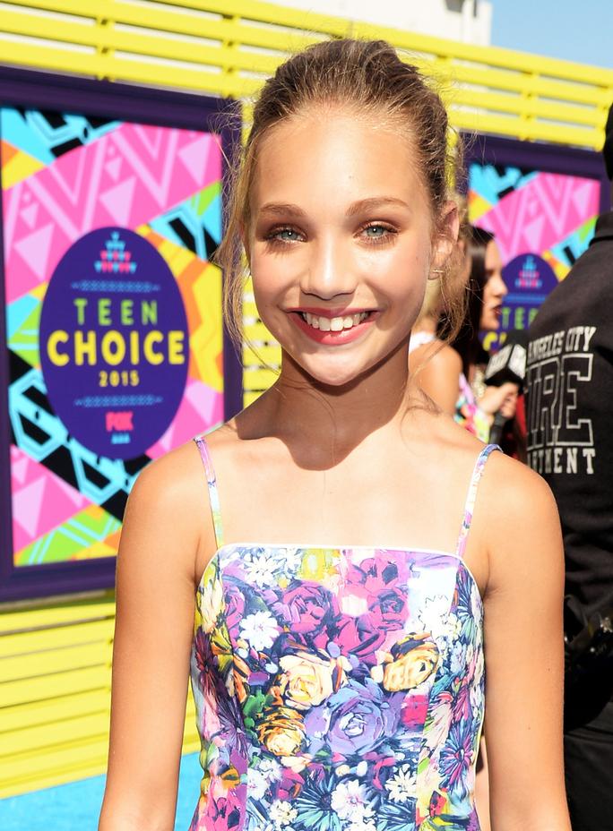 .@MaddieZiegler reveals her dream dance collaborator (besides <a href="/Sia/">sia</a>!) at the #TeenChoiceAwards: trib.al/DZz9CHF