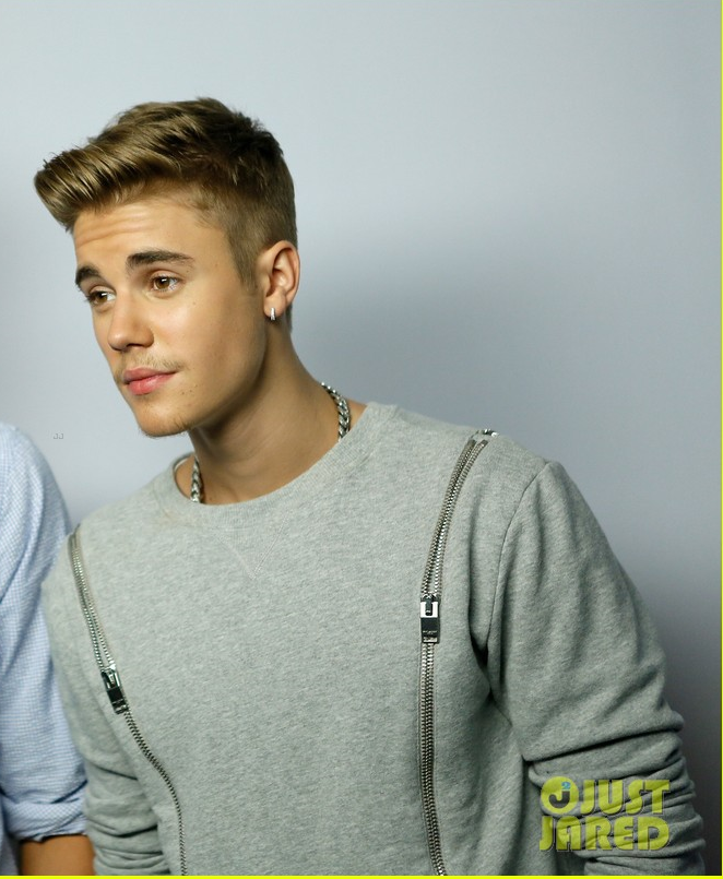 9902coffee's tweet photo. The most handsome man I've ever seen. #WhereAreUNowVMA http://t.co/edIABtBB8b